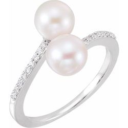 Accented Bypass Ring Mounting for Pearls