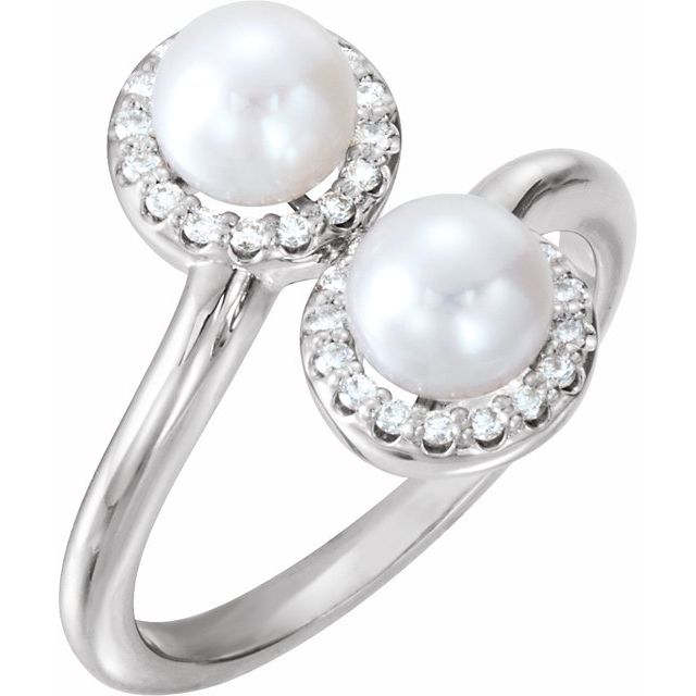 Platinum Cultured White Freshwater Pearl & 1/6 CTW Natural Diamond Ring  