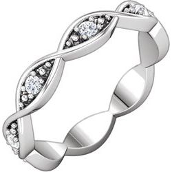 Sculptural Infinity-Inspired Eternity Band