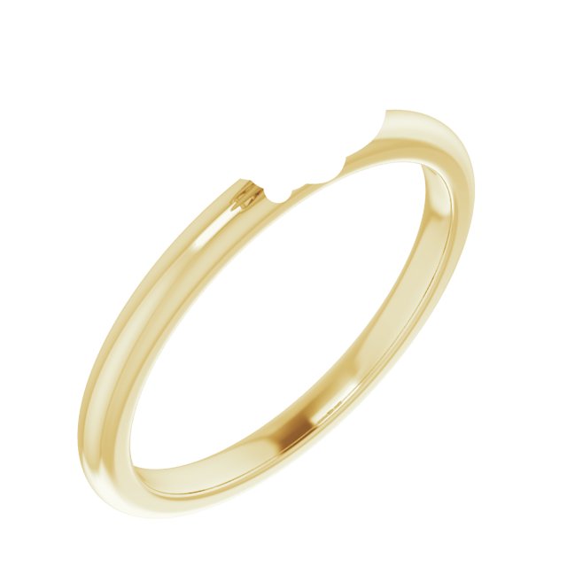 Claw-Prong Engagement Ring