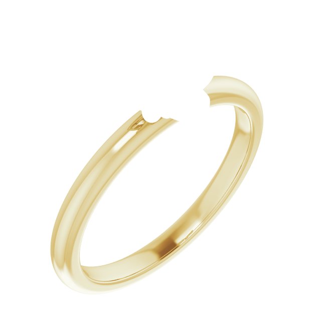 Claw-Prong Engagement Ring