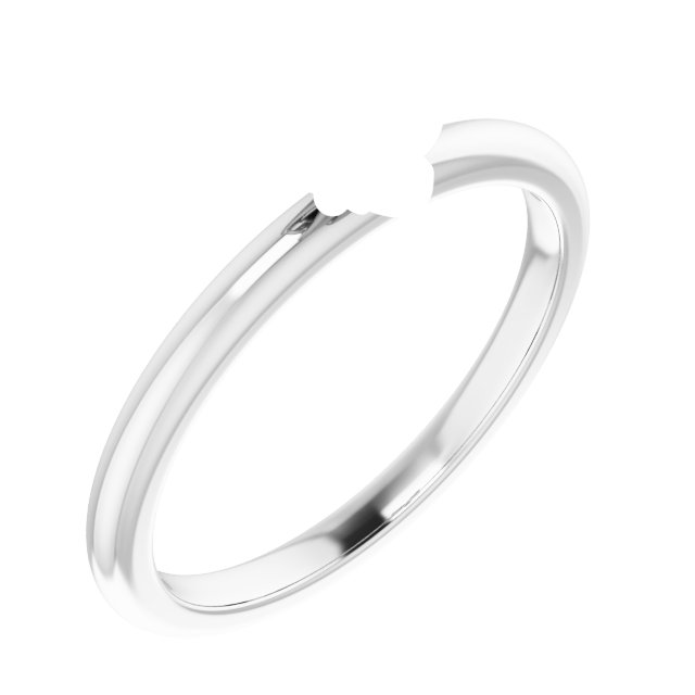Claw-Prong Engagement Ring