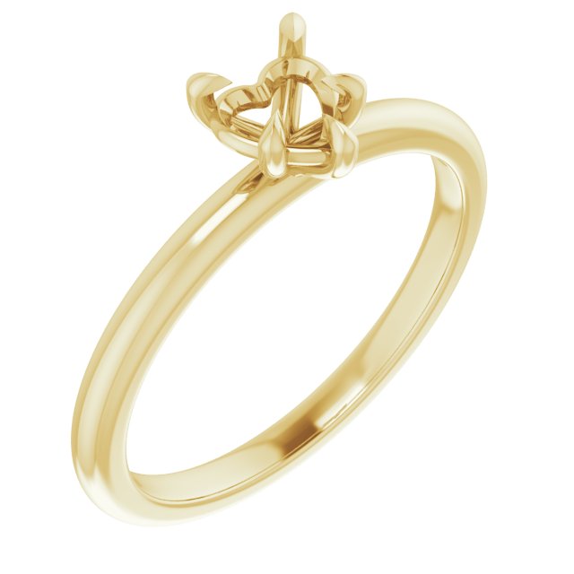 Claw-Prong Engagement Ring