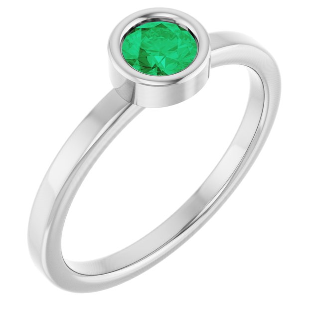 14K White 4.5 mm Lab-Grown Emerald Ring