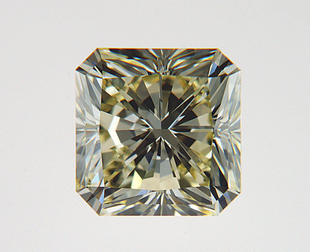 1.12 CT Radiant Natural Diamond Surrey Vancouver Canada Langley Burnaby Richmond