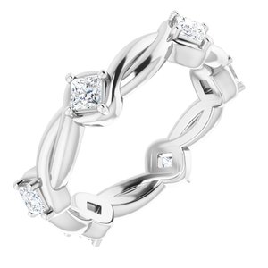 https://meteor.stullercloud.com/das/80501463?obj=metals&obj.recipe=white&obj=stones/diamonds/g_Accent&$standard$