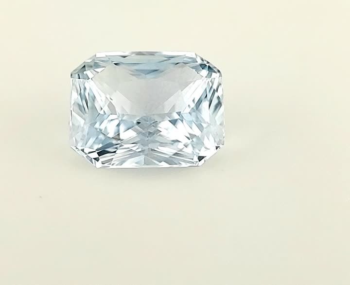 3.16 Carat Emerald/octagon Cut Diamond