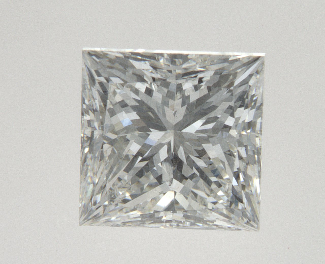 2.51 CT Square Natural Diamond Surrey Vancouver Canada Langley Burnaby Richmond